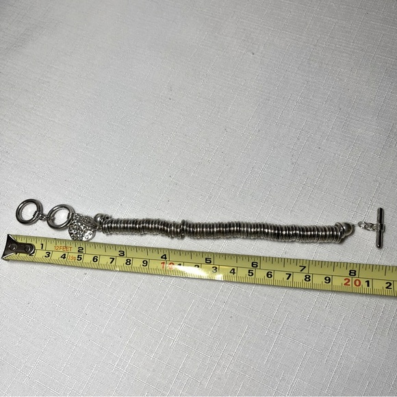 Mary Kay Ash LINKS Silver Heart Charm Bracelet. 2012. Toggle clasp. Two sizes - Picture 6 of 8